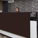Oyo 27654 Hotel Grand Valley